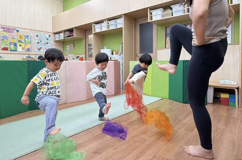 キッズヨガ