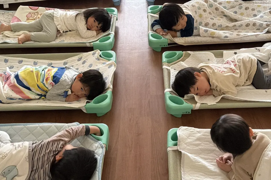 お昼寝